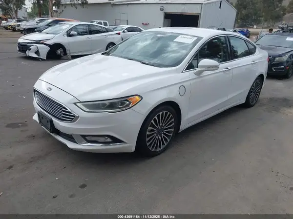 3FA6P0PU7HR229579 2017 FORD FUSION - Image 2