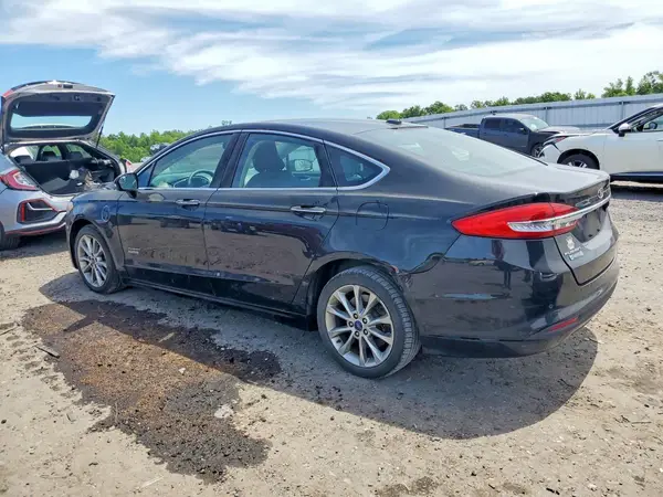 3FA6P0PU7HR332095 2017 FORD FUSION - Image 2