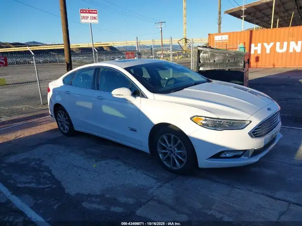 3FA6P0PU7HR354257 2017 FORD FUSION - Image 1