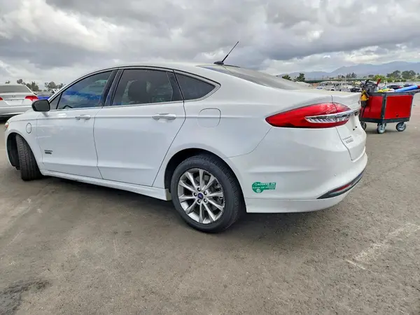 3FA6P0PU7HR380566 2017 FORD FUSION - Image 2