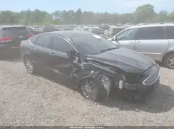 3FA6P0PU7JR105981 2018 FORD FUSION