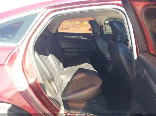 3FA6P0PU7JR167400 2018 FORD FUSION - Image 8