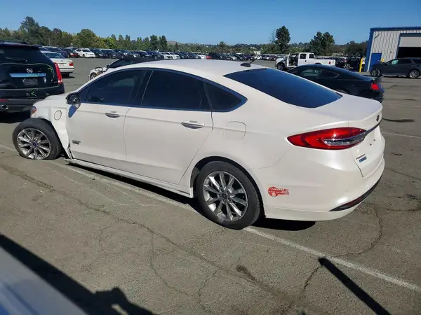 3FA6P0PU7JR205059 2018 FORD FUSION - Image 2