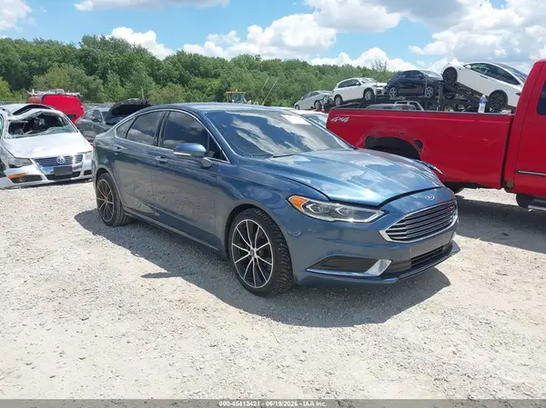 3FA6P0PU7JR222038 2018 FORD FUSION - Image 1