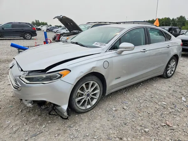 3FA6P0PU7JR236831 2018 FORD FUSION - Image 1
