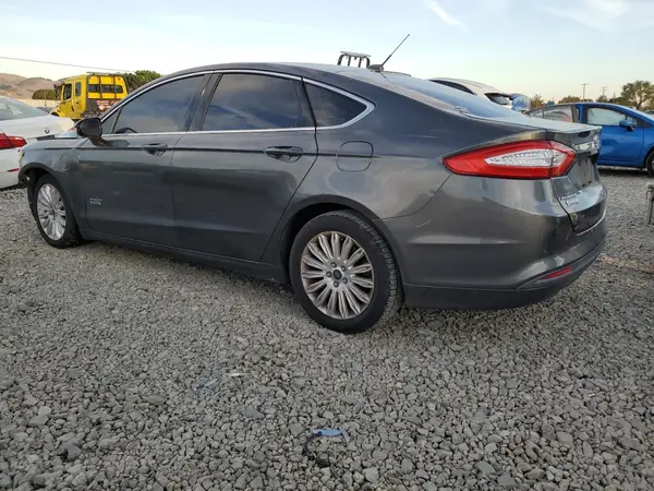 3FA6P0PU8GR134107 2016 FORD FUSION - Image 2