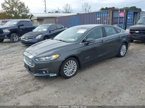 3FA6P0PU8GR154311 2016 FORD FUSION - Image 2