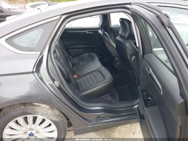 3FA6P0PU8GR154311 2016 FORD FUSION - Image 8