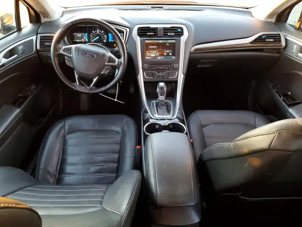 3FA6P0PU8GR165549 2016 FORD FUSION - Image 8