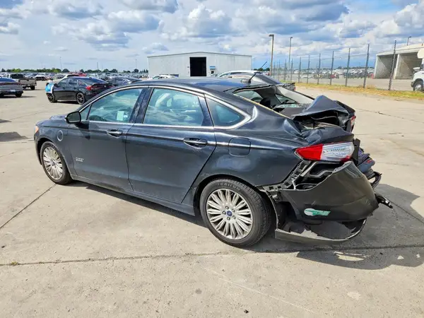 3FA6P0PU8GR229976 2016 FORD FUSION - Image 2