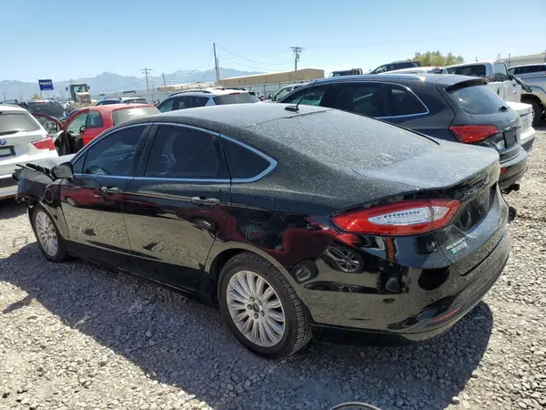 3FA6P0PU8GR235938 2016 FORD FUSION - Image 2