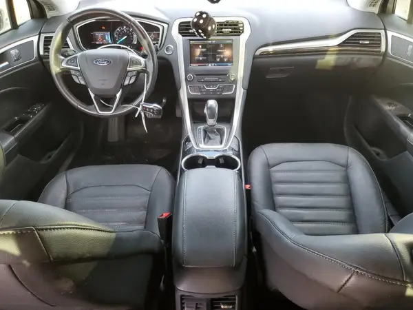3FA6P0PU8GR250133 2016 FORD FUSION - Image 8