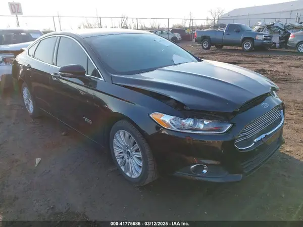 3FA6P0PU8GR388920 2016 FORD FUSION - Image 1