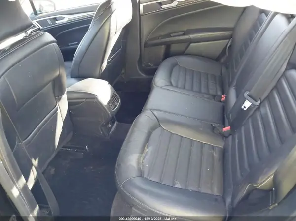3FA6P0PU8HR129815 2017 FORD FUSION - Image 8
