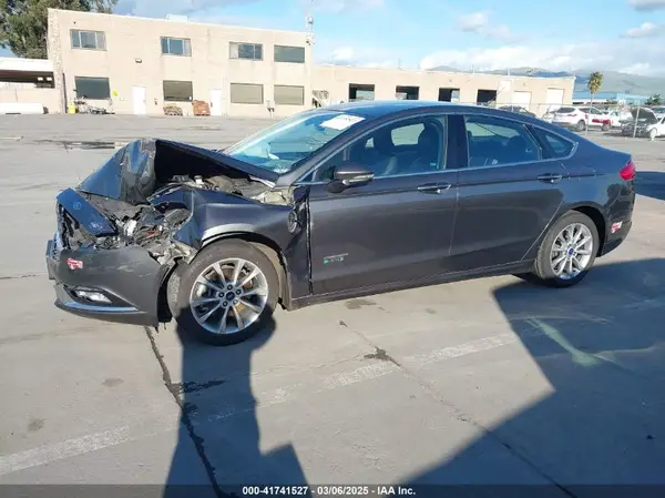 3FA6P0PU8HR129992 2017 FORD FUSION - Image 2