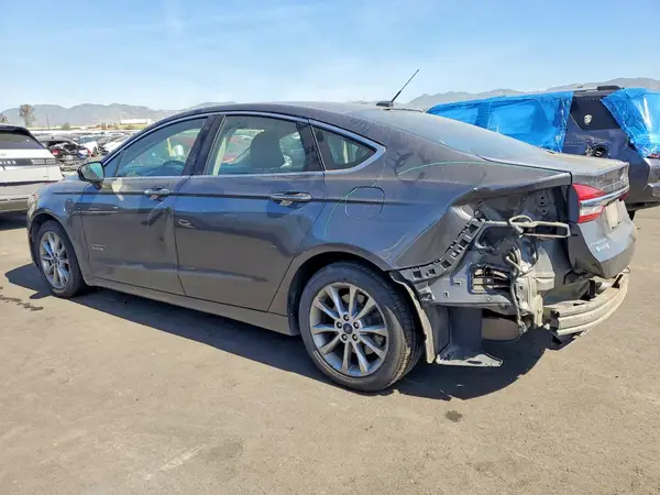 3FA6P0PU8HR149661 2017 FORD FUSION - Image 2