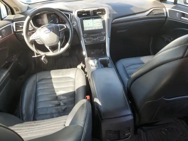 3FA6P0PU8HR15344 2017 FORD FUSION - Image 8