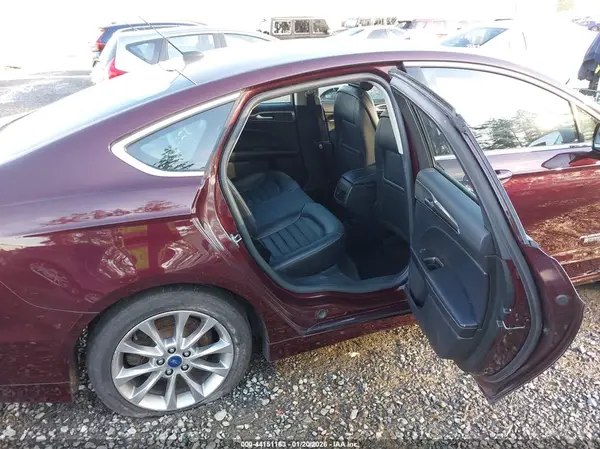 3FA6P0PU8HR229865 2017 FORD FUSION - Image 8