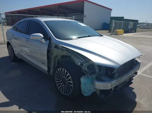 3FA6P0PU8HR242177 2017 FORD FUSION - Image 1