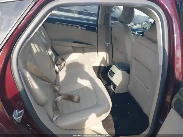 3FA6P0PU8HR320232 2017 FORD FUSION - Image 8