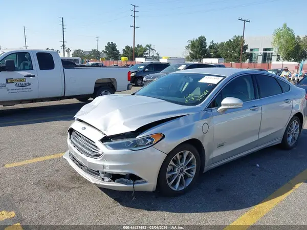 3FA6P0PU8HR329514 2017 FORD FUSION - Image 2