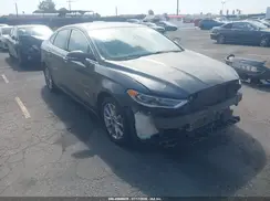 3FA6P0PU8HR329786 2017 FORD FUSION