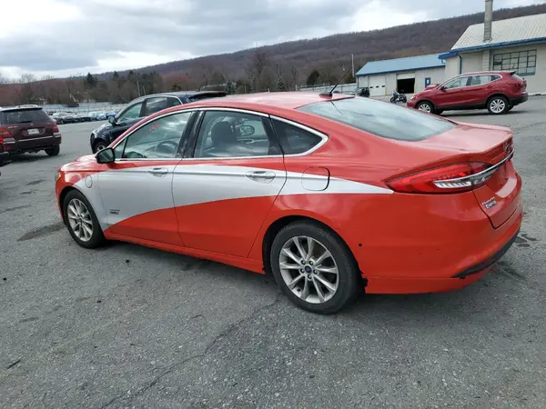 3FA6P0PU8JR228365 2018 FORD FUSION - Image 2