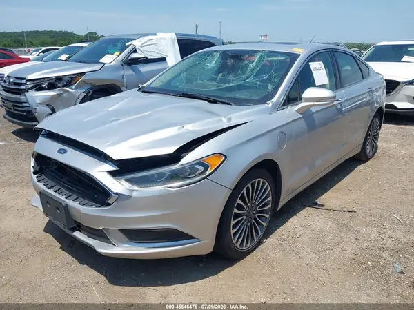 3FA6P0PU8JR277405 2018 FORD FUSION - Image 2