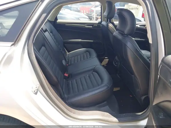 3FA6P0PU8JR277405 2018 FORD FUSION - Image 8