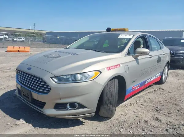 3FA6P0PU9GR101553 2016 FORD FUSION - Image 2