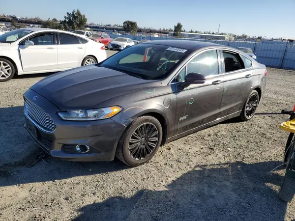 3FA6P0PU9GR134732 2016 FORD FUSION - Image 1