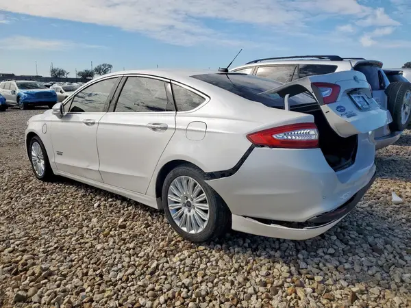 3FA6P0PU9GR193148 2016 FORD FUSION - Image 2