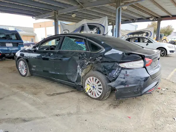 3FA6P0PU9GR229033 2016 FORD FUSION - Image 2