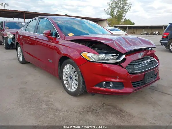 3FA6P0PU9GR270505 2016 FORD FUSION - Image 1