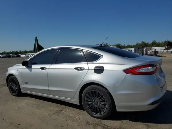 3FA6P0PU9GR357305 2016 FORD FUSION - Image 2