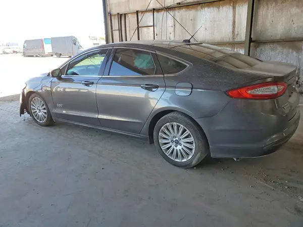 3FA6P0PU9GR384715 2016 FORD FUSION - Image 2