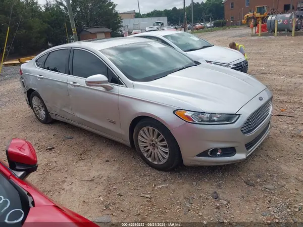 3FA6P0PU9GR393804 2016 FORD FUSION - Image 1