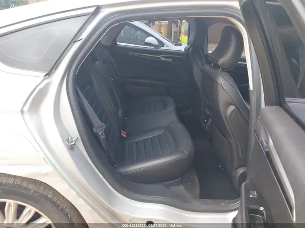 3FA6P0PU9GR393804 2016 FORD FUSION - Image 8