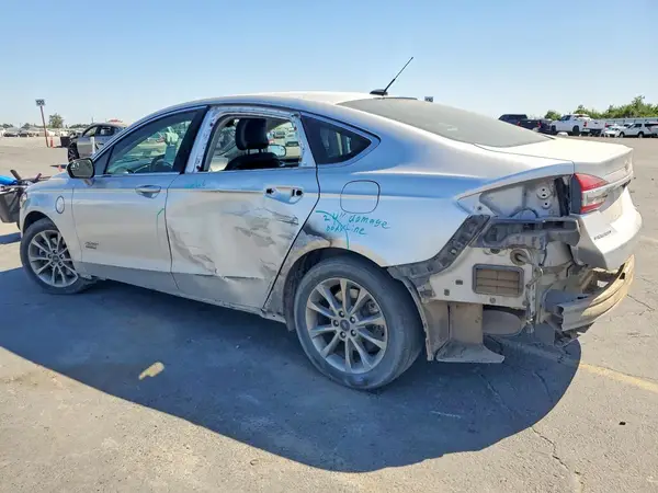 3FA6P0PU9HR277570 2017 FORD FUSION - Image 2