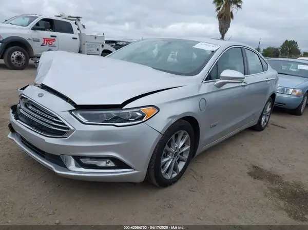 3FA6P0PU9HR354096 2017 FORD FUSION - Image 2