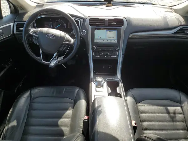 3FA6P0PU9JR105903 2018 FORD FUSION - Image 8