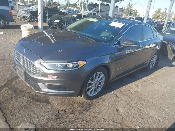 3FA6P0PU9JR110406 2018 FORD FUSION - Image 2