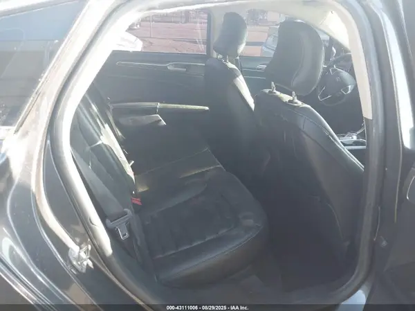 3FA6P0PU9JR110406 2018 FORD FUSION - Image 8