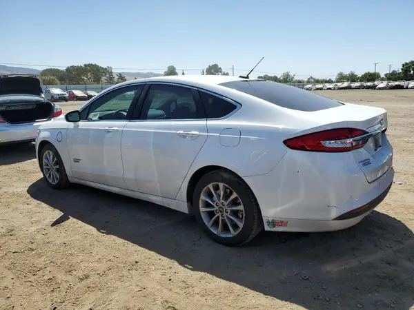 3FA6P0PU9JR111121 2018 FORD FUSION - Image 2