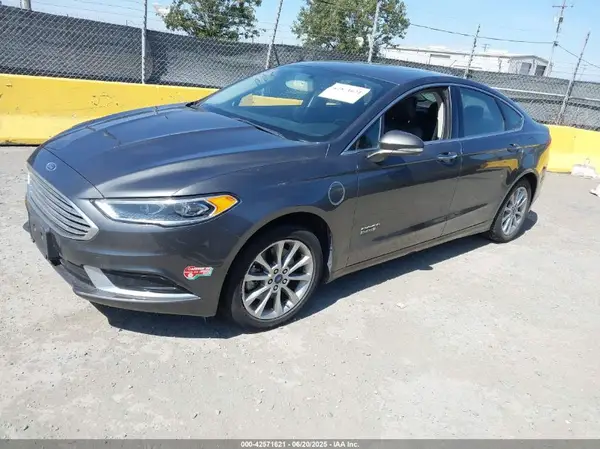 3FA6P0PU9JR111278 2018 FORD FUSION - Image 2