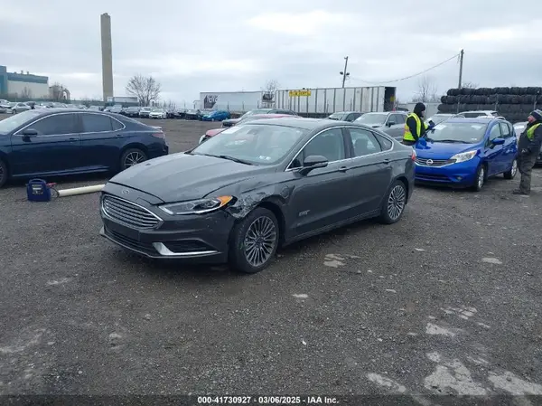 3FA6P0PU9JR144118 2018 FORD FUSION - Image 2
