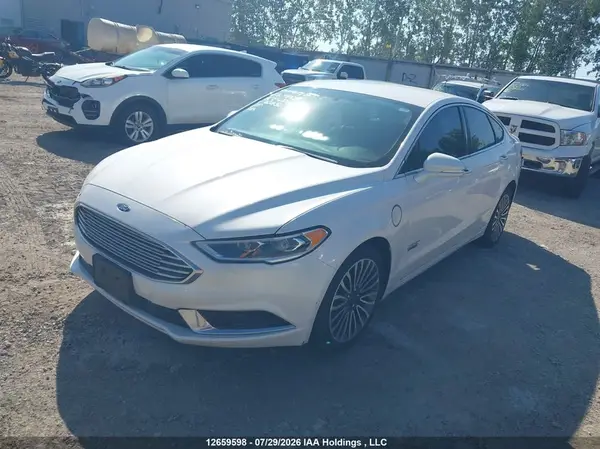 3FA6P0PU9JR182836 2018 FORD FUSION - Image 2