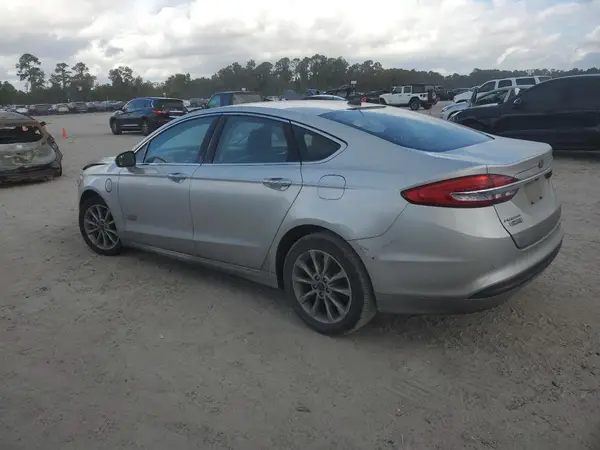 3FA6P0PU9JR192914 2018 FORD FUSION - Image 2