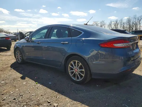 3FA6P0PU9JR199703 2018 FORD FUSION - Image 2
