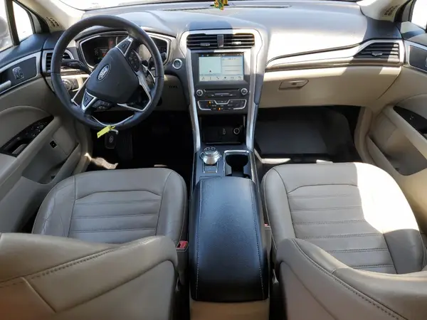 3FA6P0PU9JR218783 2018 FORD FUSION - Image 8
